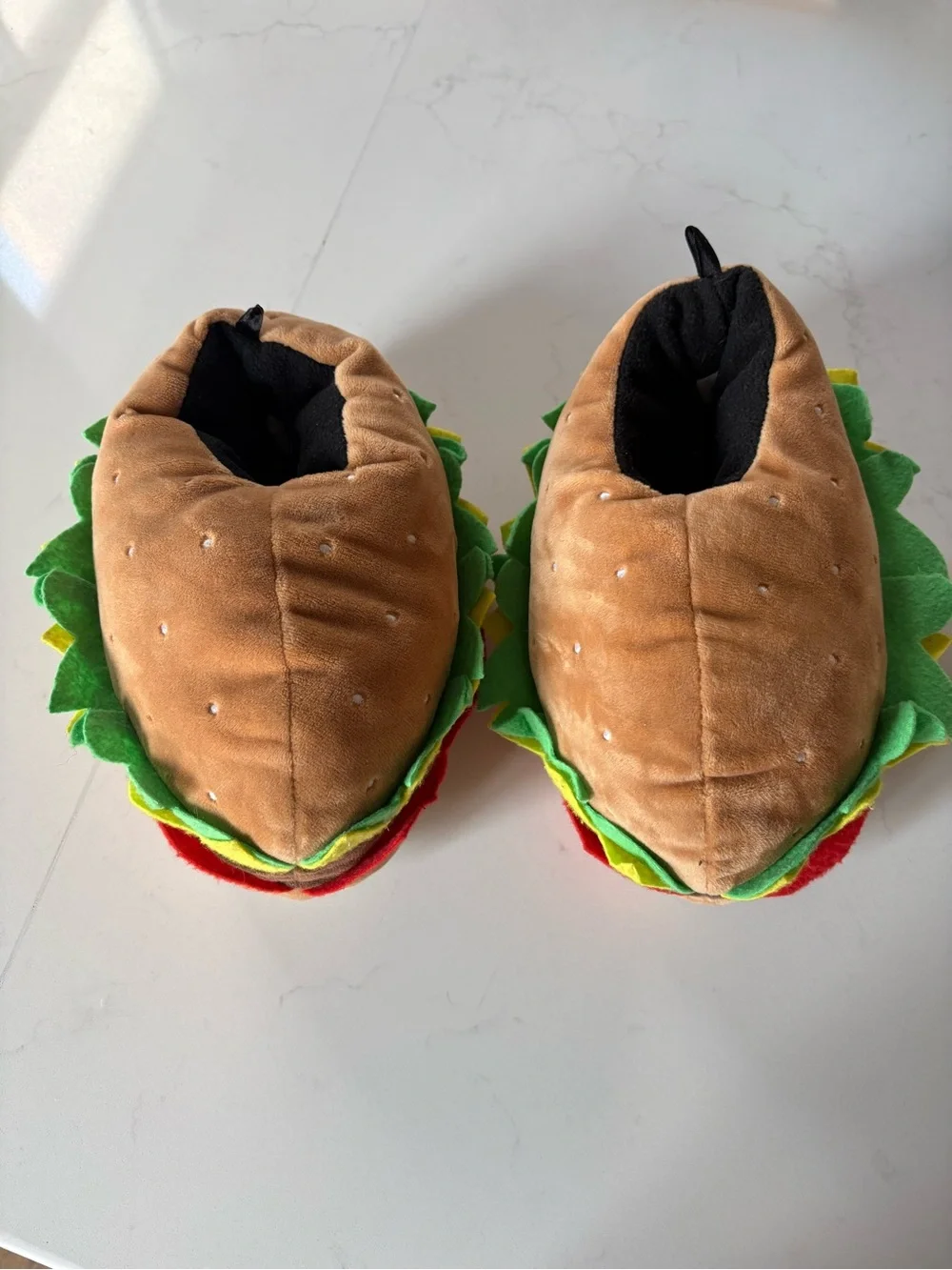 Old Navy Hamburger Slippers Size- L (1-2)